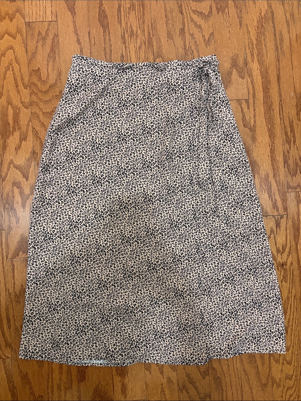 Women’s Leopard Print wrap midi skirt